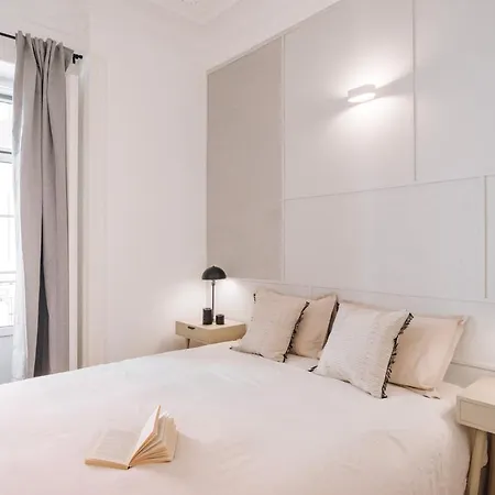 Ferreira - 2 Bedrooms In Campo De Ourique Lisbona
